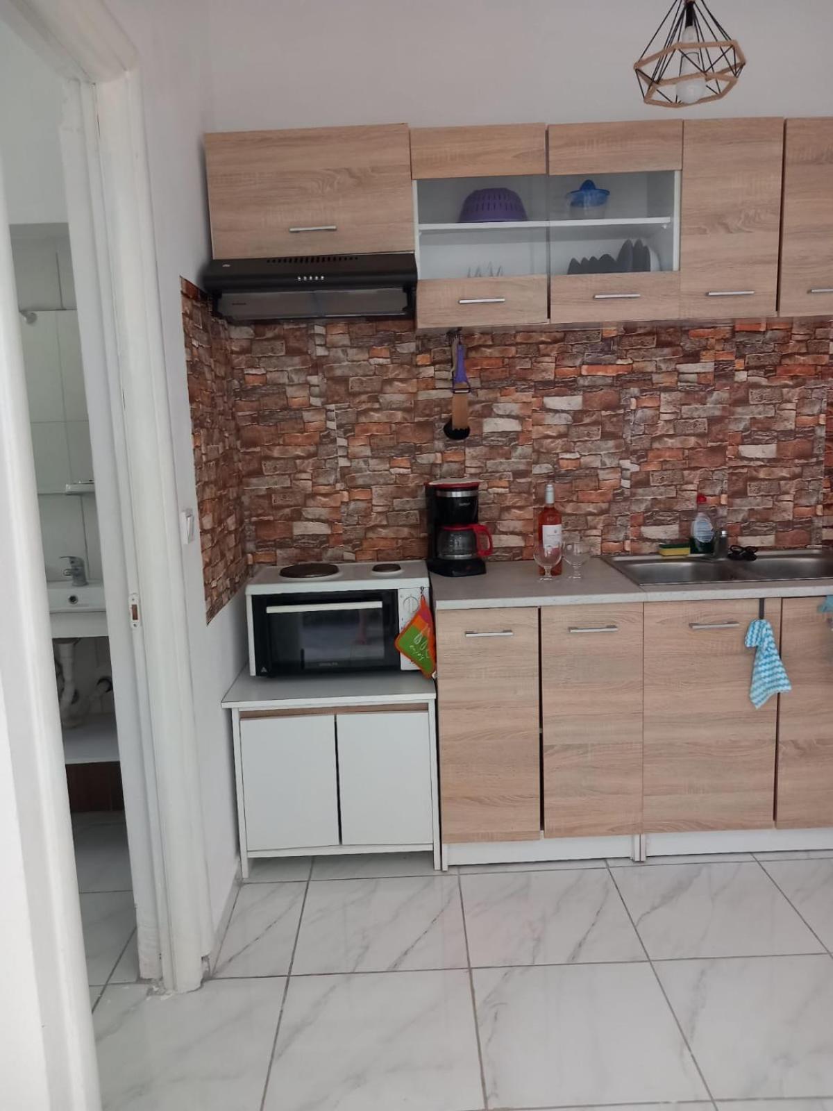 4T Apartments 阿尔戈斯托利翁 外观 照片