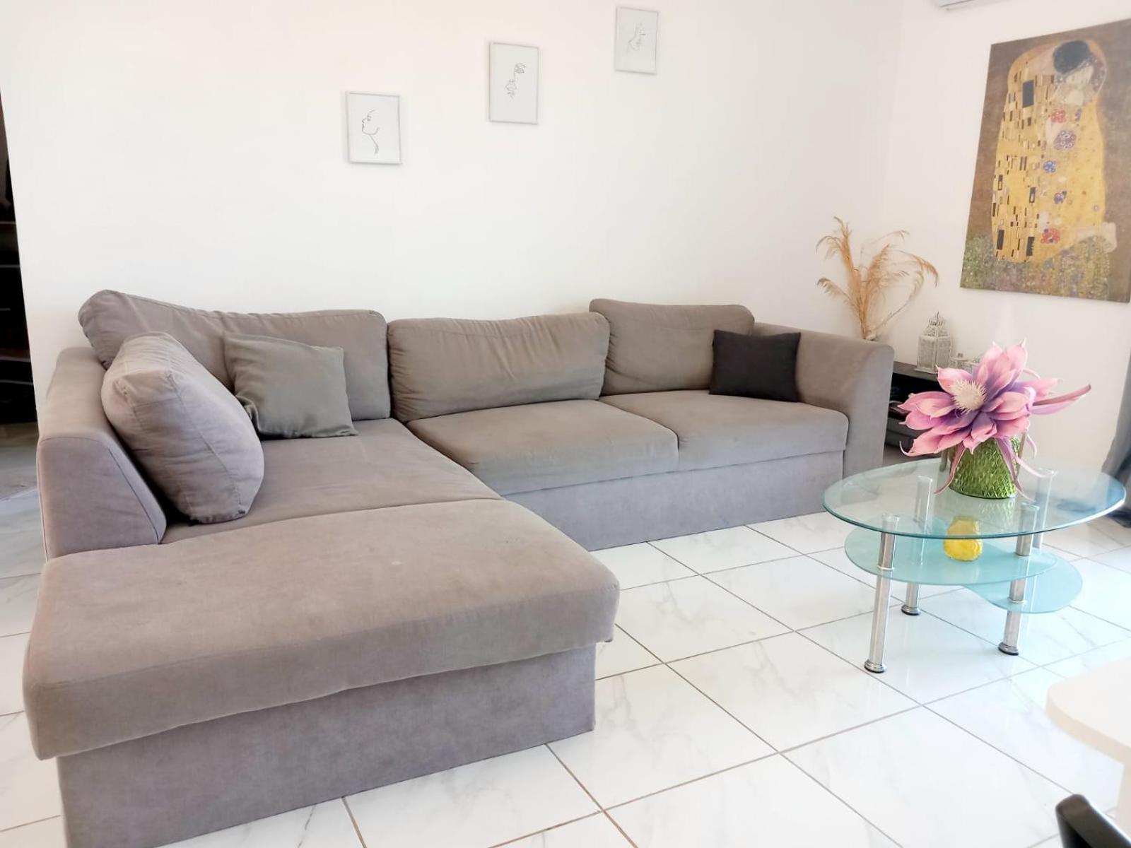 4T Apartments 阿尔戈斯托利翁 外观 照片